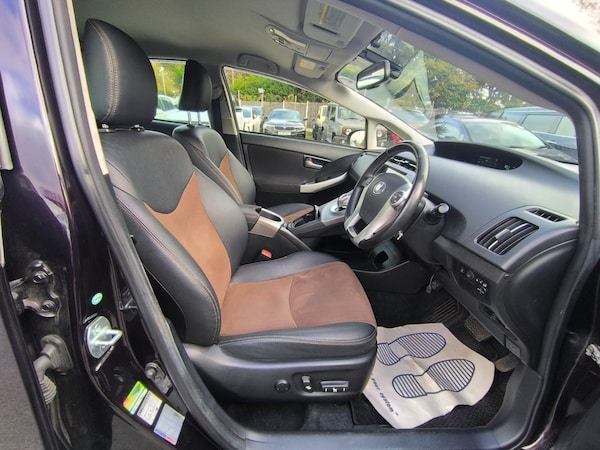 Used Toyota Prius 2015 for sale - 76288533: Photo 9