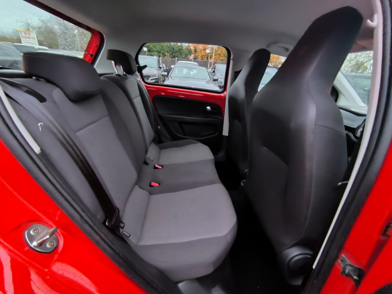 Used Volkswagen up! 2015 for sale - 76833762: Photo 11