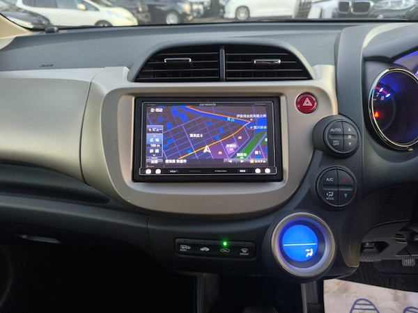 Used Honda Jazz 2013 for sale - 76116686: Photo 17