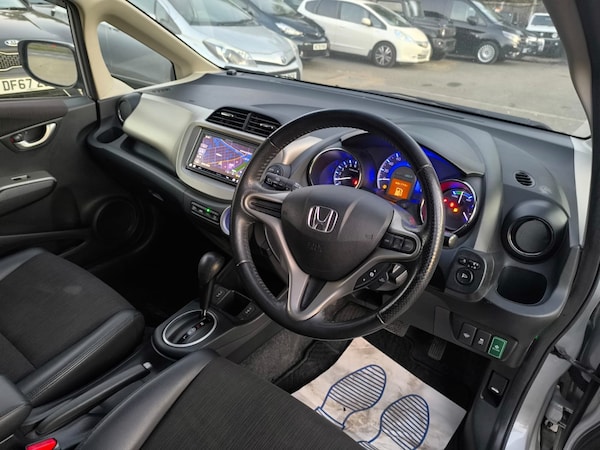 Used Honda Jazz 2013 for sale - 76116686: Photo 9