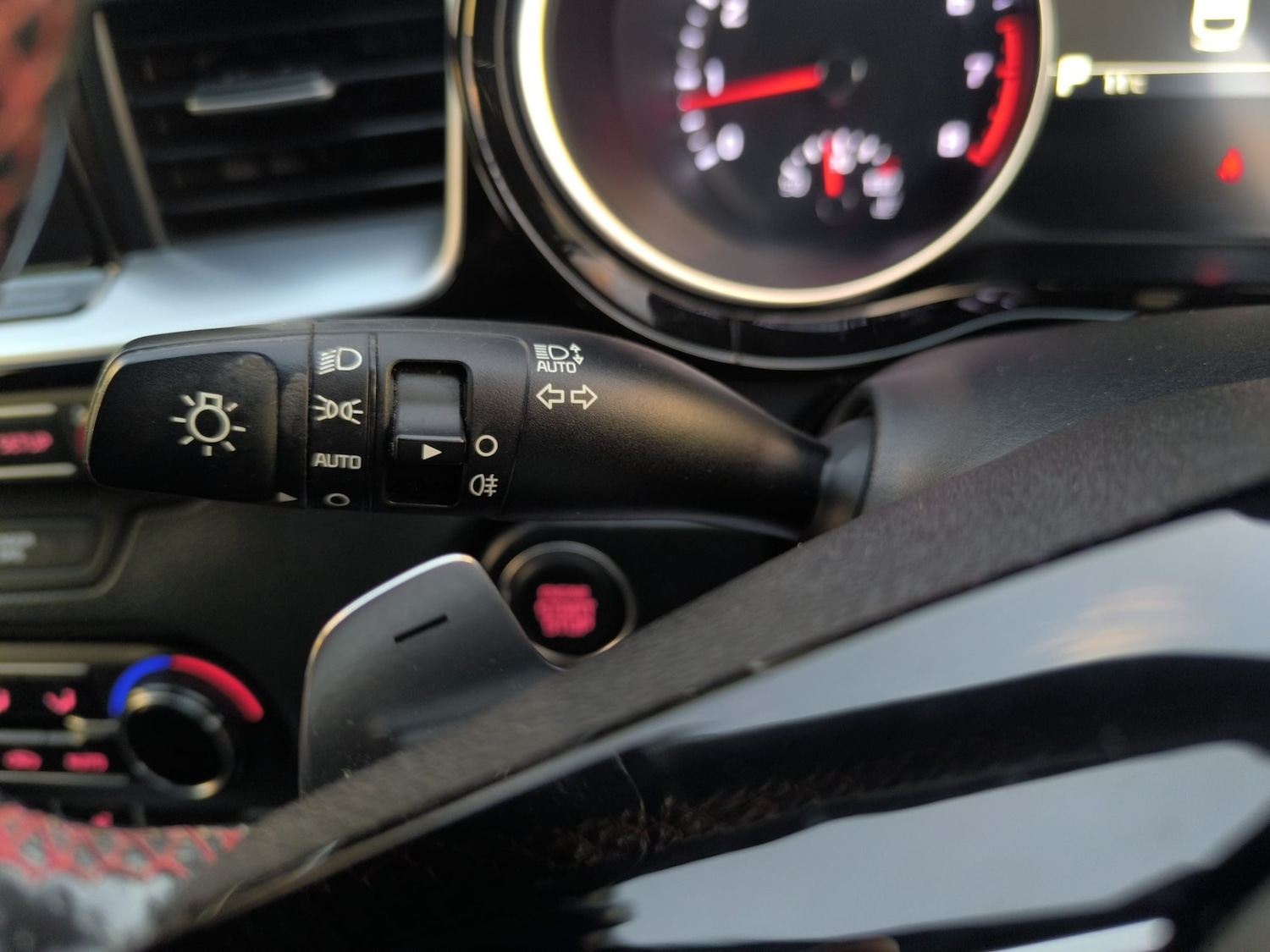 Used Kia Pro Ceed 2019 for sale - 76403319: Photo 23