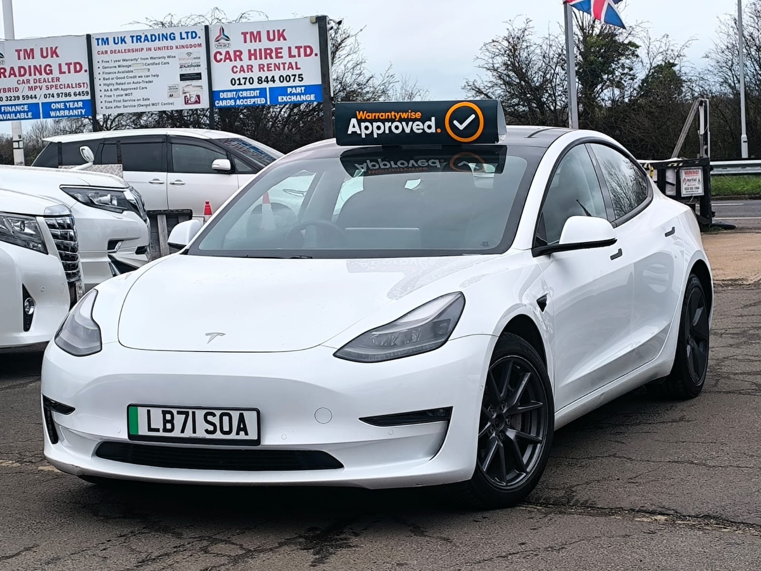 Used Tesla Model 3 2021 for sale - 77715476: Photo 2