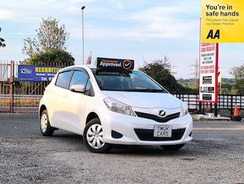 Used Toyota Yaris 2013 for sale - 79650951: Photo
