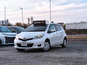 Used Toyota Yaris 2013 for sale - 79650951: Photo