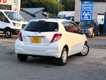 Used Toyota Yaris 2013 for sale - 79650951: Photo