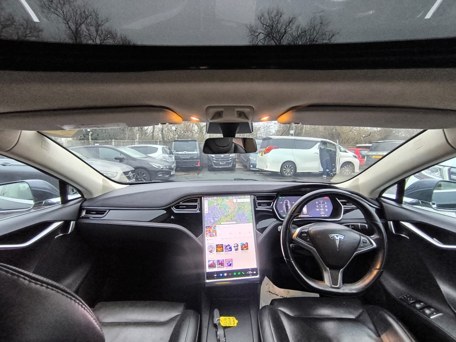 Used Tesla Model S 2017 for sale - 77502414: Photo 11