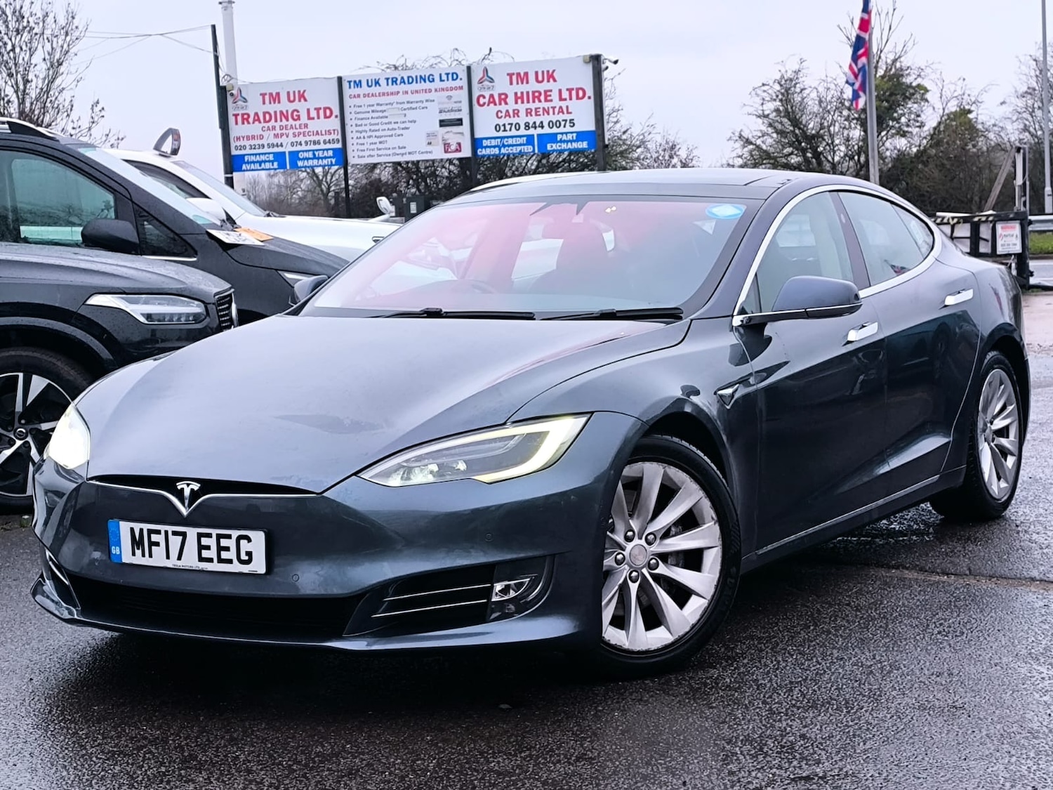 Used Tesla Model S 2017 for sale - 77502414: Photo 2