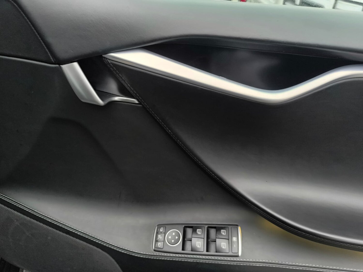 Used Tesla Model S 2017 for sale - 77502414: Photo 33