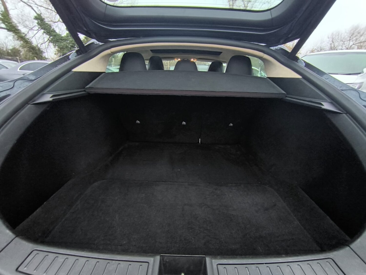 Used Tesla Model S 2017 for sale - 77502414: Photo 35