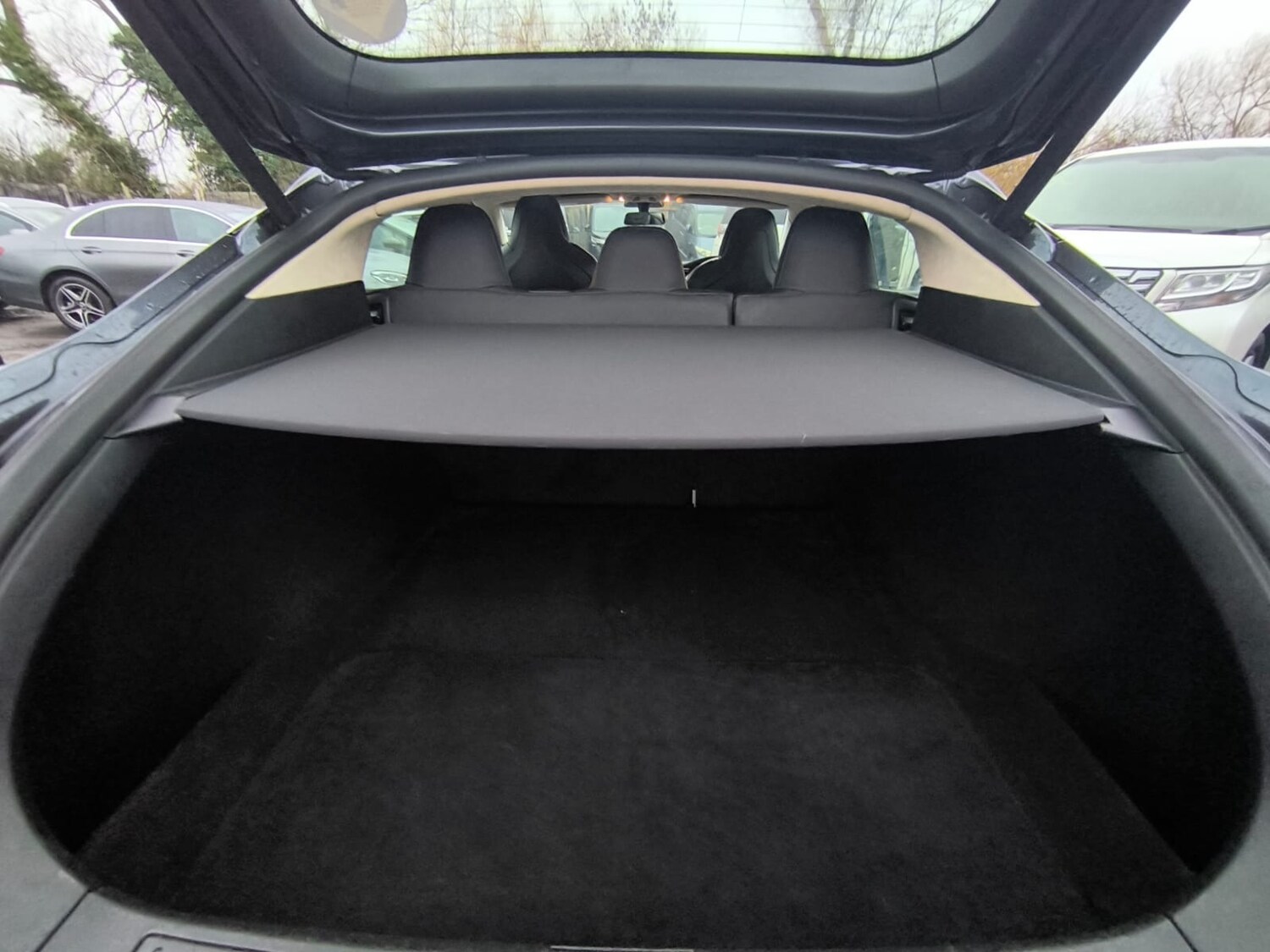 Used Tesla Model S 2017 for sale - 77502414: Photo 36