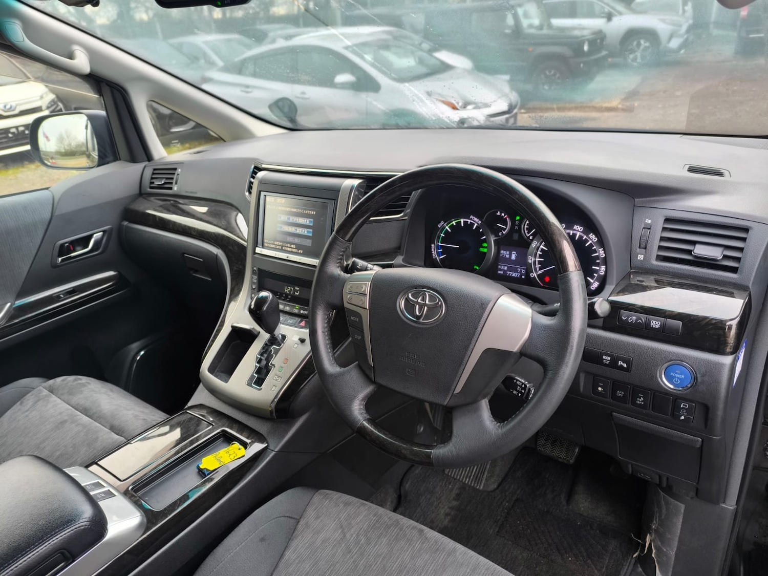 Used Toyota Alphard 2014 for sale - 77003286: Photo 10