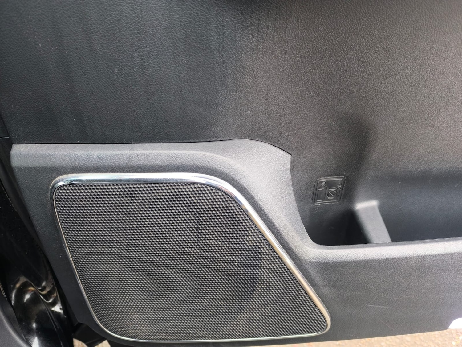 Used Toyota Alphard 2014 for sale - 77003286: Photo 34