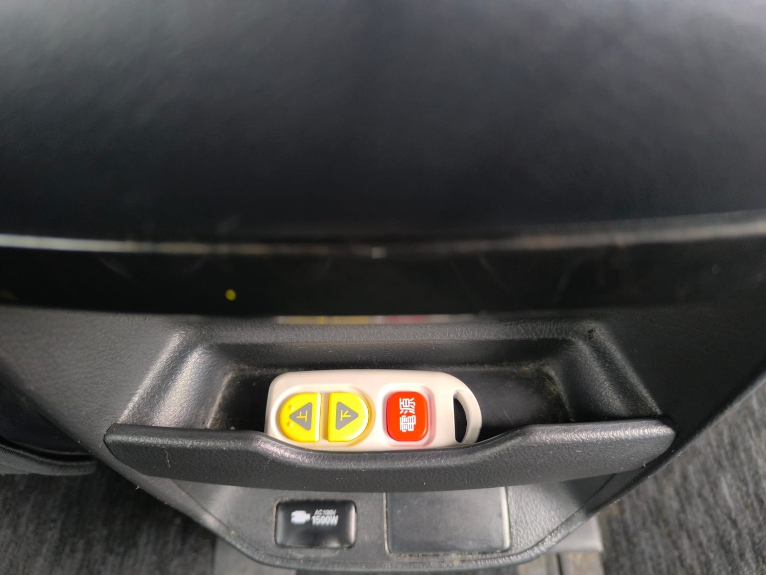 Used Toyota Alphard 2014 for sale - 77003286: Photo 35