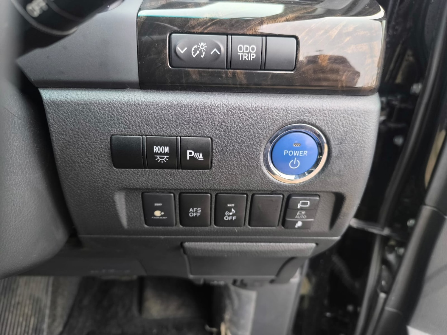 Used Toyota Alphard 2014 for sale - 77003286: Photo 40