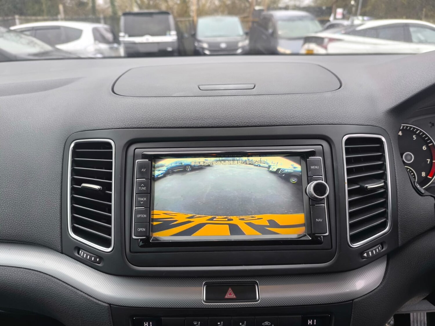 Used Volkswagen Sharan 2015 for sale - 77501558: Photo 21