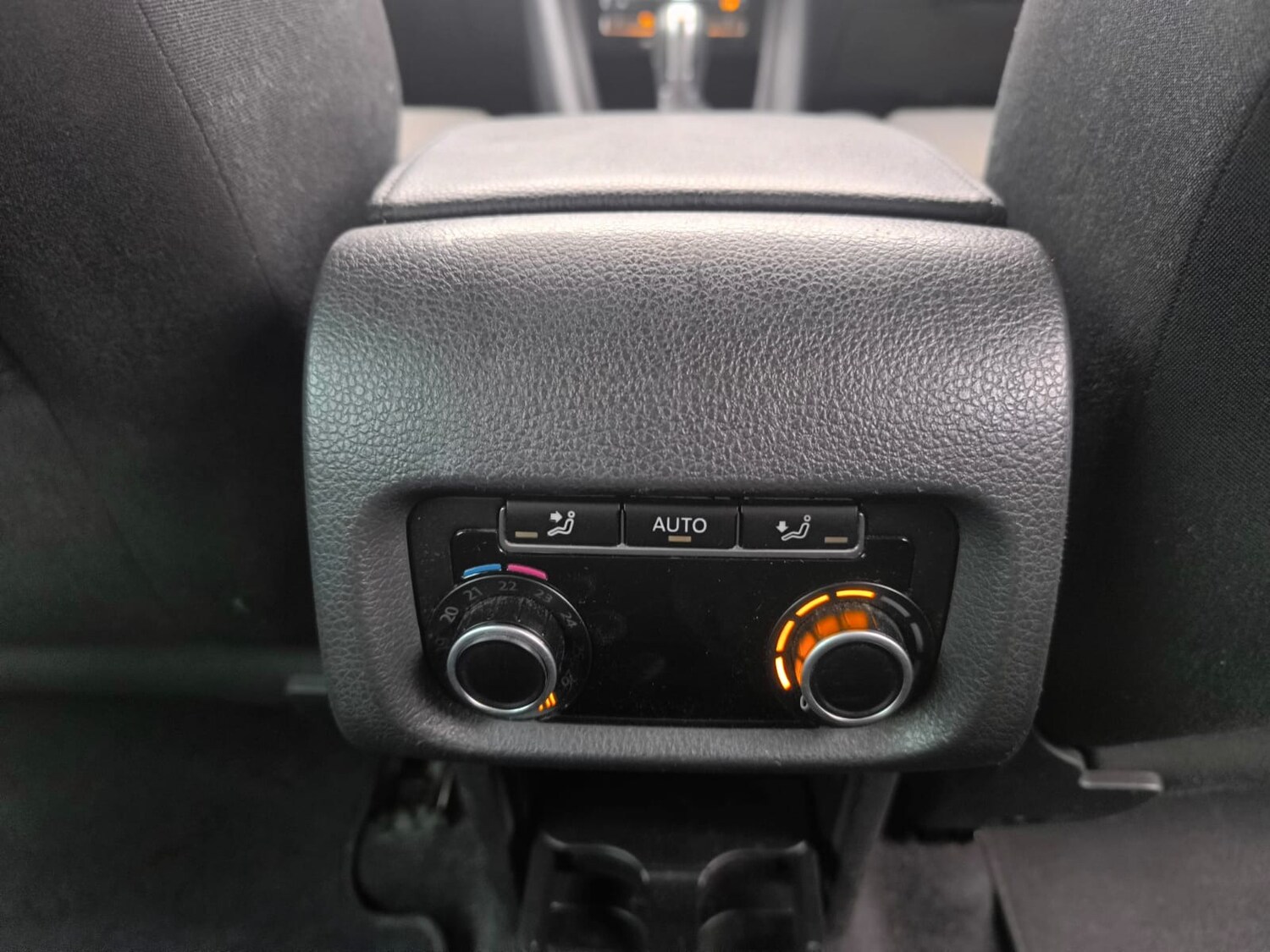 Used Volkswagen Sharan 2015 for sale - 77501558: Photo 29