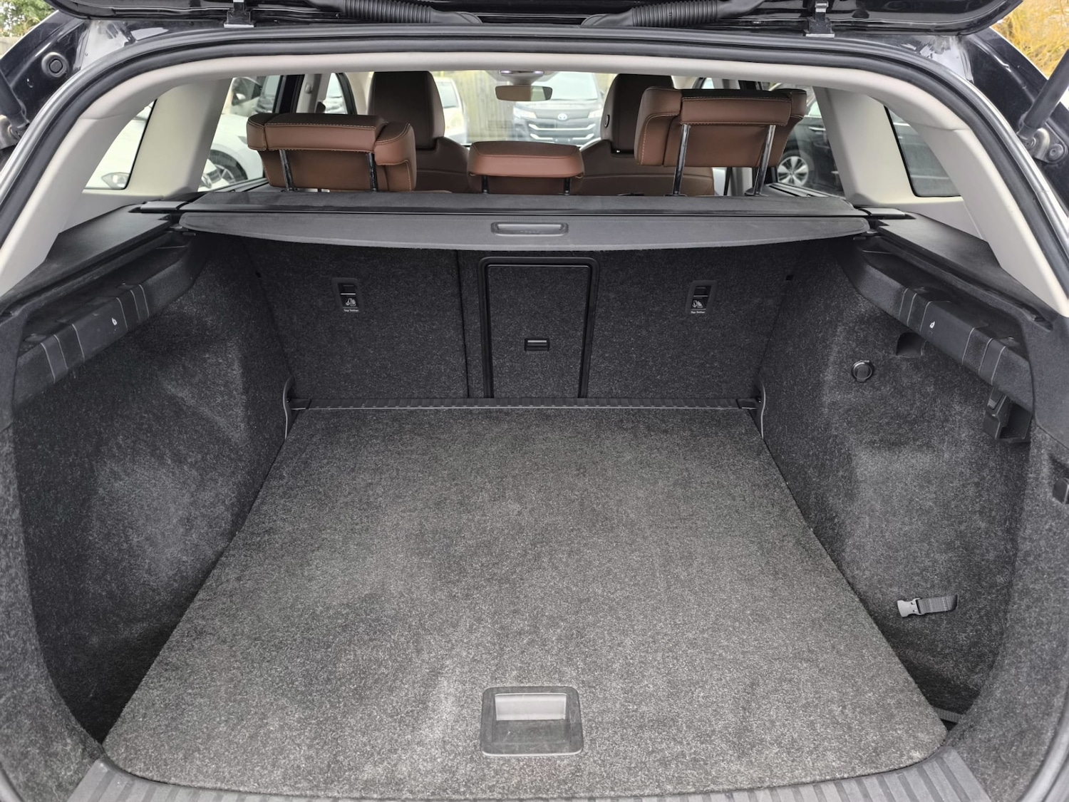 Used Skoda Enyaq 2021 for sale - 77687604: Photo 52