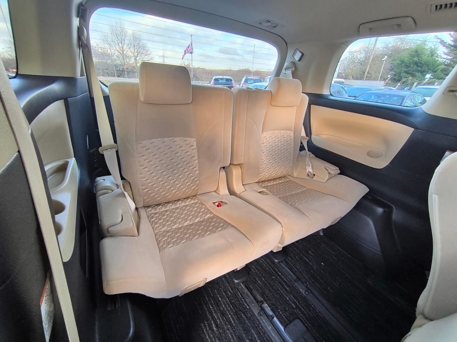 Used Toyota Alphard 2017 for sale - 77335700: Photo 13