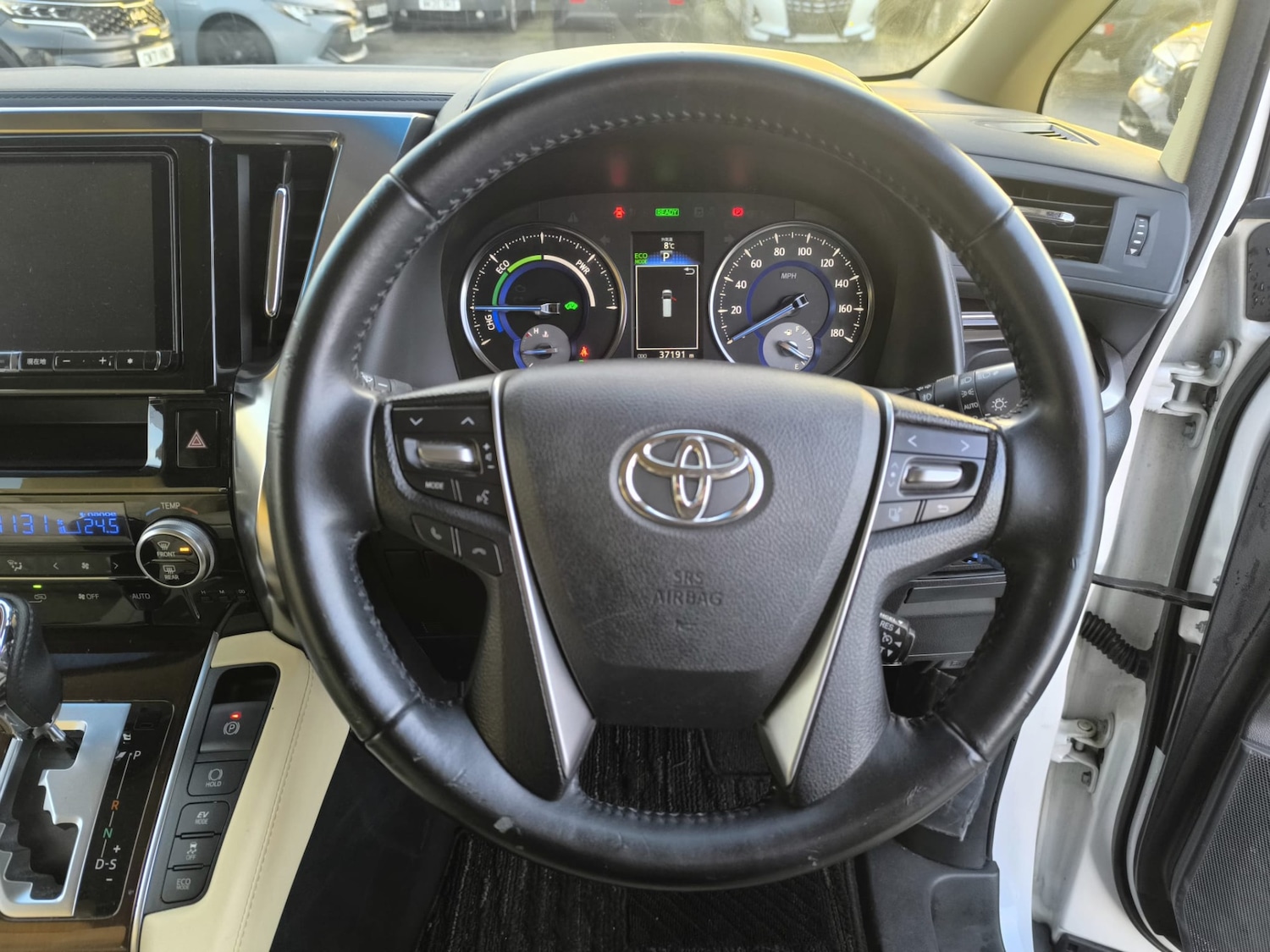 Used Toyota Alphard 2017 for sale - 77335700: Photo 16