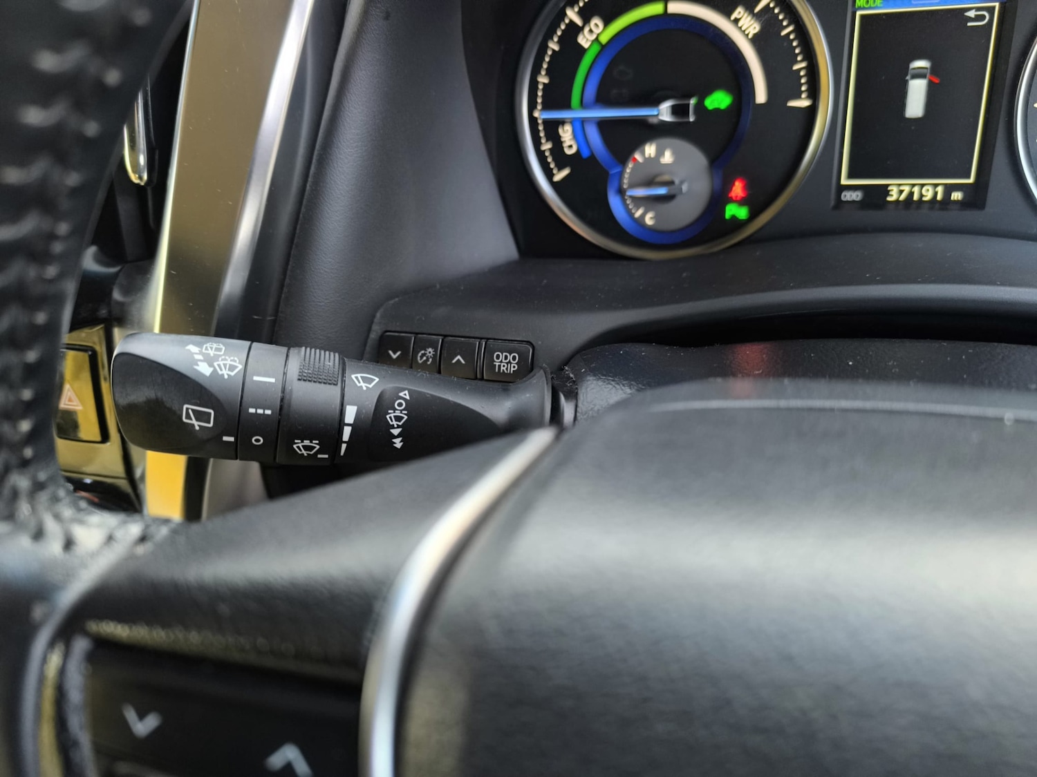 Used Toyota Alphard 2017 for sale - 77335700: Photo 27