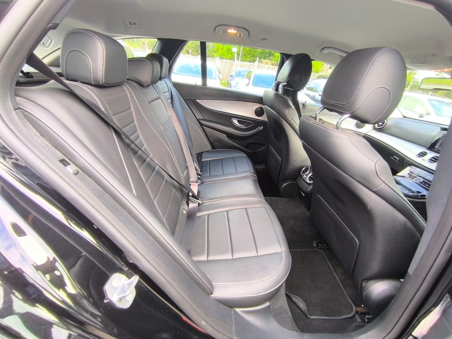 Used Mercedes-Benz E Class 2018 for sale - 78132472: Photo 11