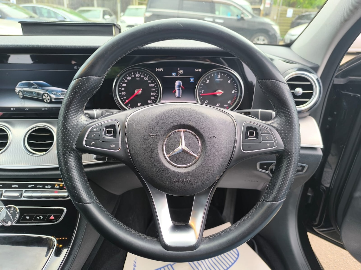 Used Mercedes-Benz E Class 2018 for sale - 78132472: Photo 15