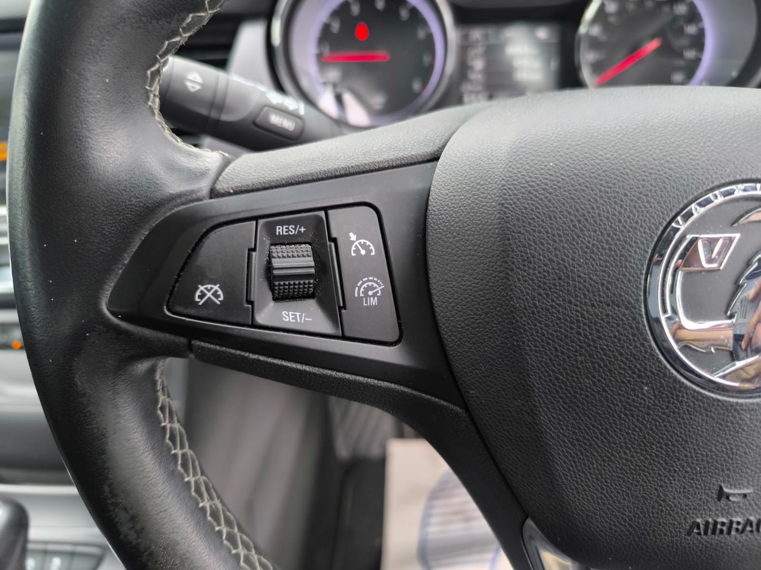 Used Vauxhall Astra 2016 for sale - 77916072: Photo 15