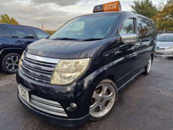 Used Nissan Elgrand 2004 for sale - 69565868: Photo