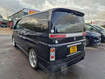 Used Nissan Elgrand 2004 for sale - 69565868: Photo