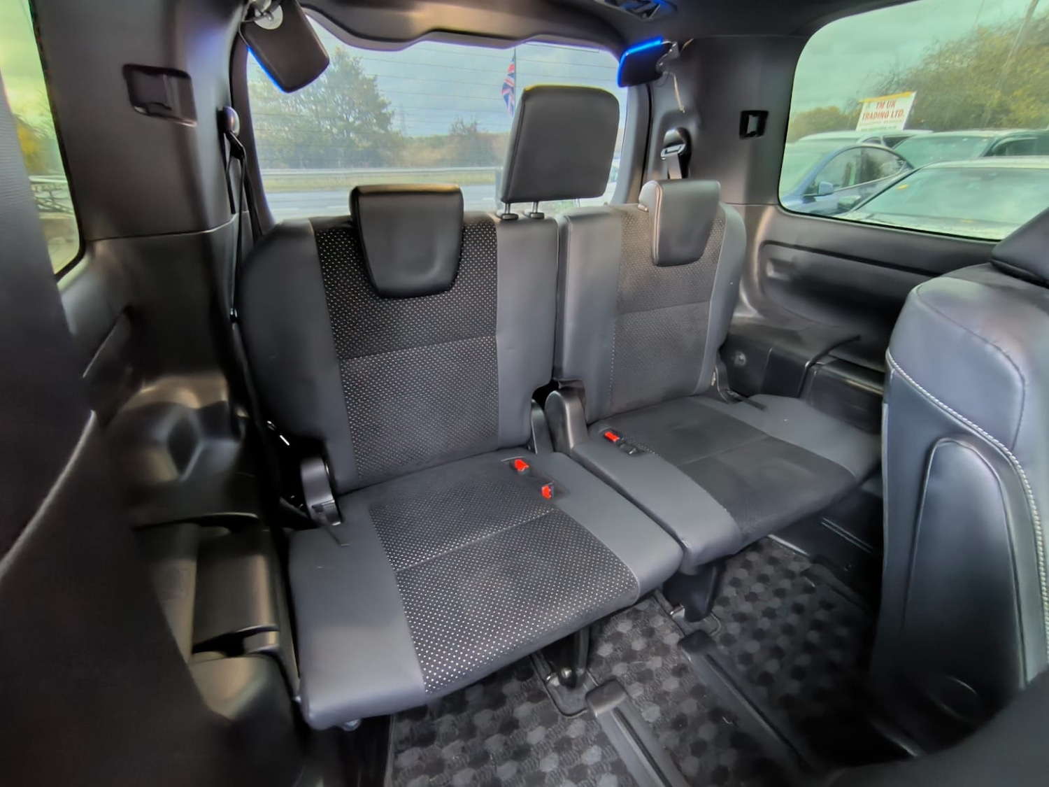 Used Toyota Voxy 2021 for sale - 76477356: Photo 14