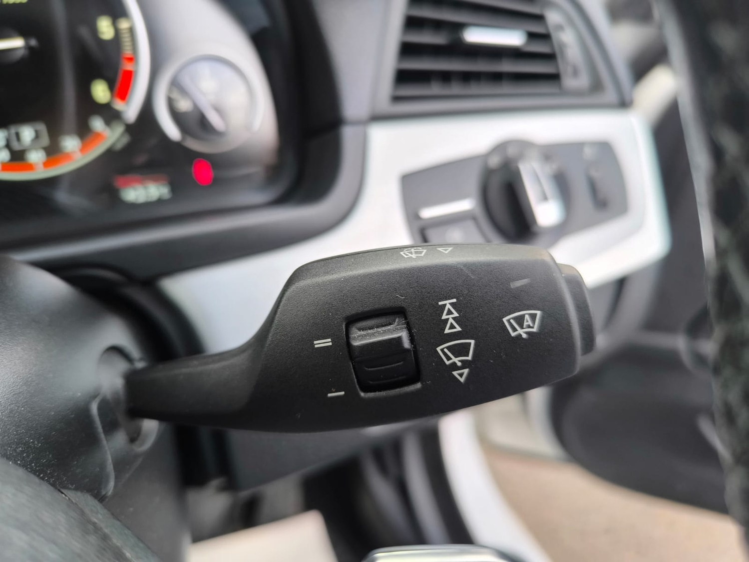 Used BMW 5 Series 2015 for sale - 77159085: Photo 25