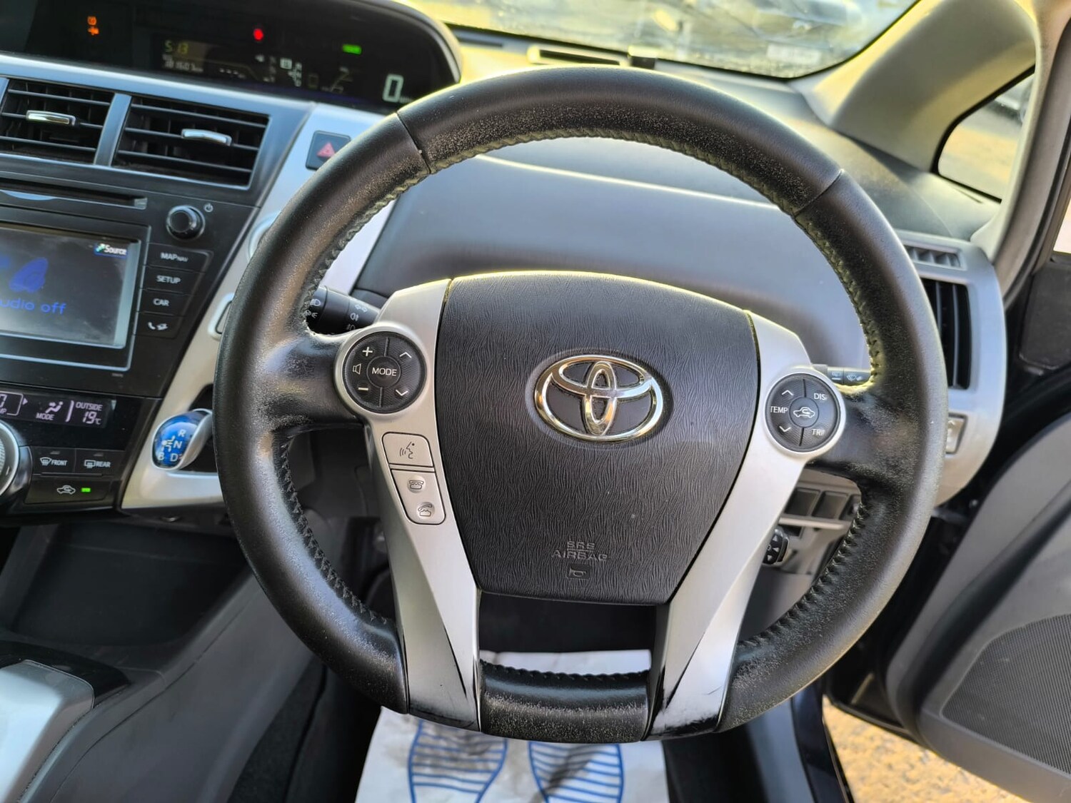 Used Toyota Prius+ 2015 for sale - 78210287: Photo 17