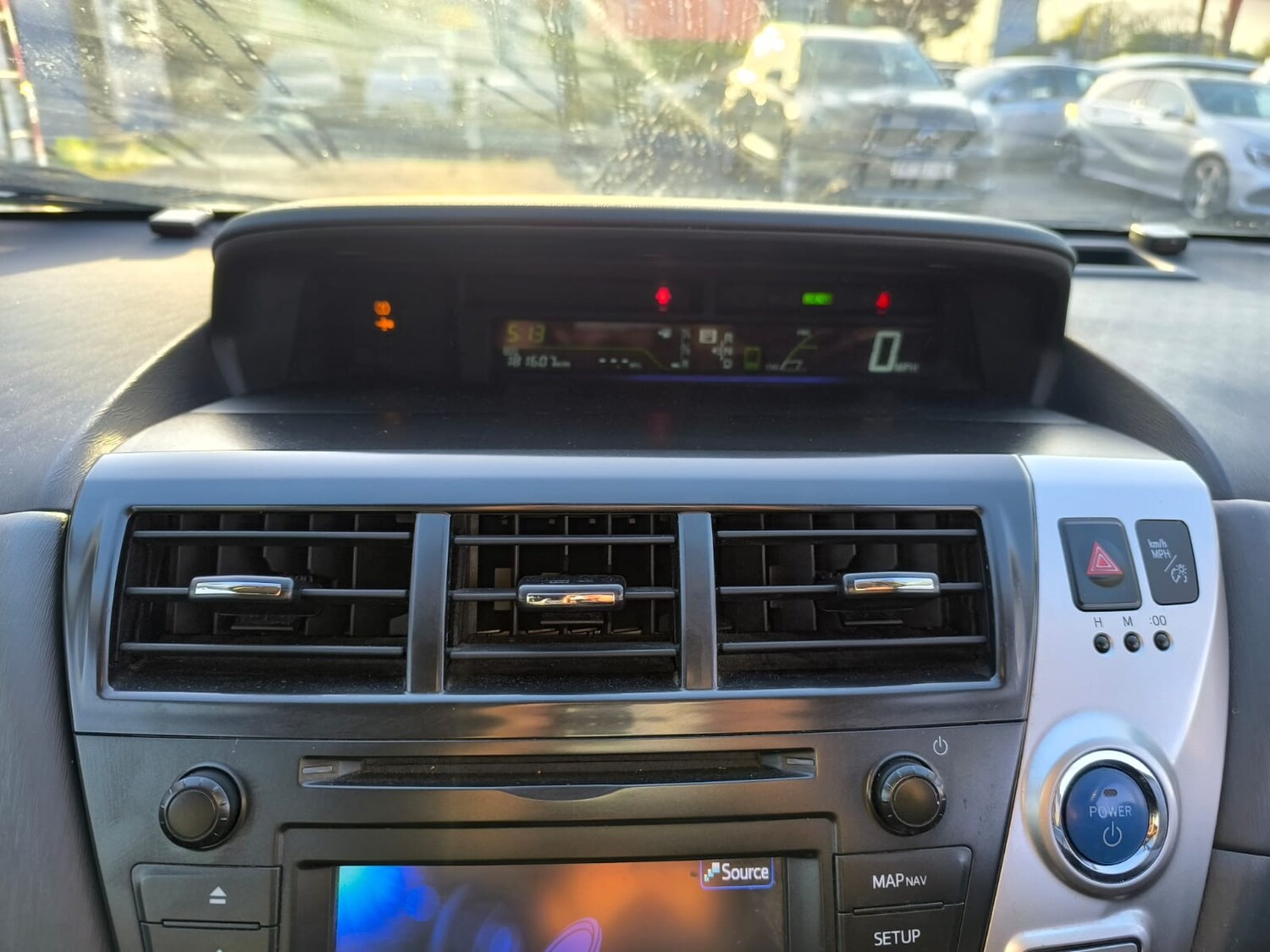 Used Toyota Prius+ 2015 for sale - 78210287: Photo 24