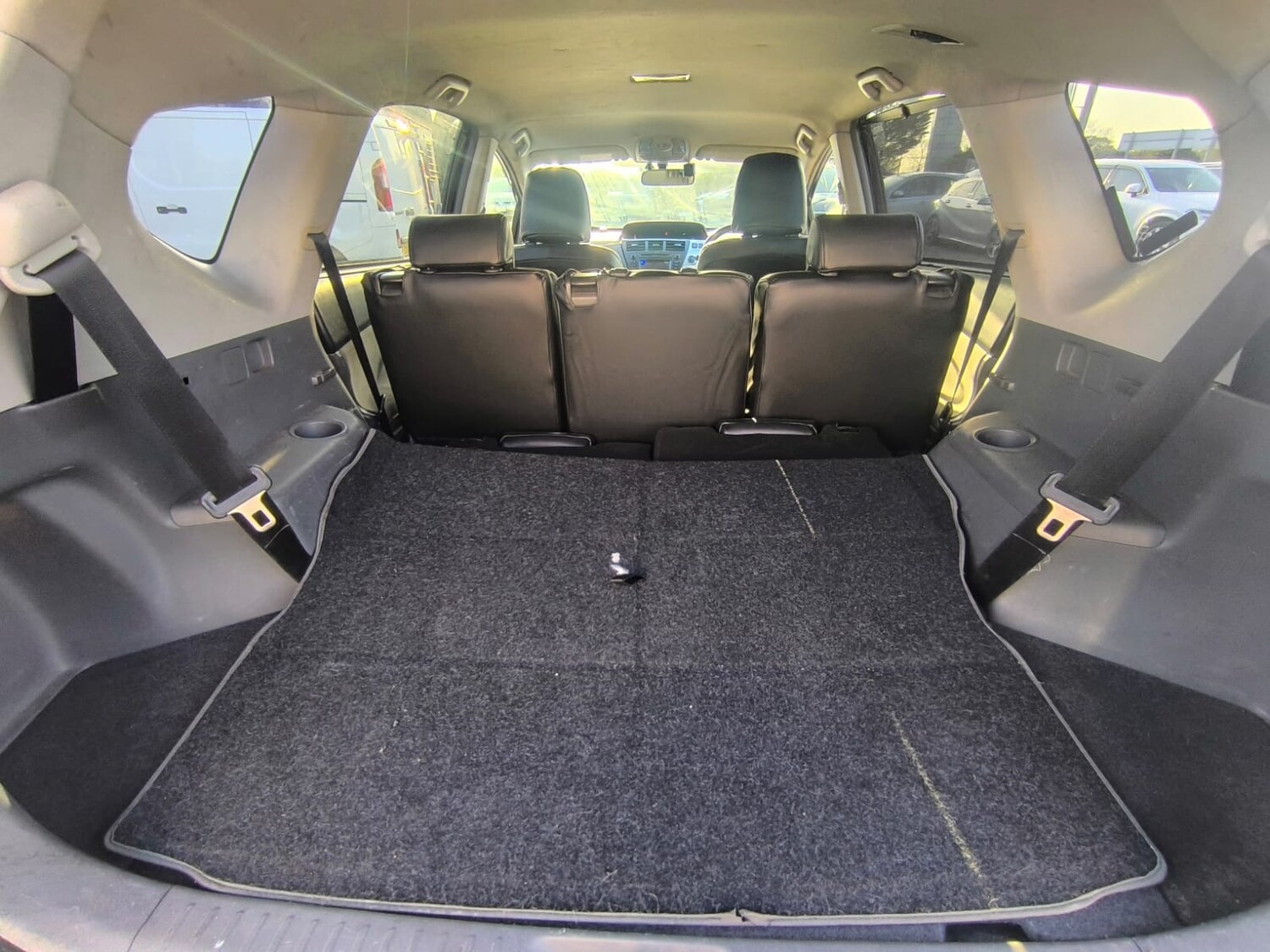 Used Toyota Prius+ 2015 for sale - 78210287: Photo 31