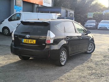 Used Toyota Prius+ 2015 for sale - 78210287: Photo