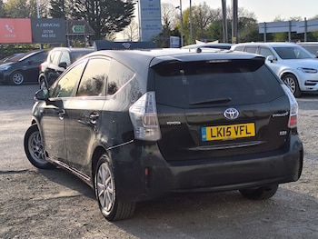 Used Toyota Prius+ 2015 for sale - 78210287: Photo