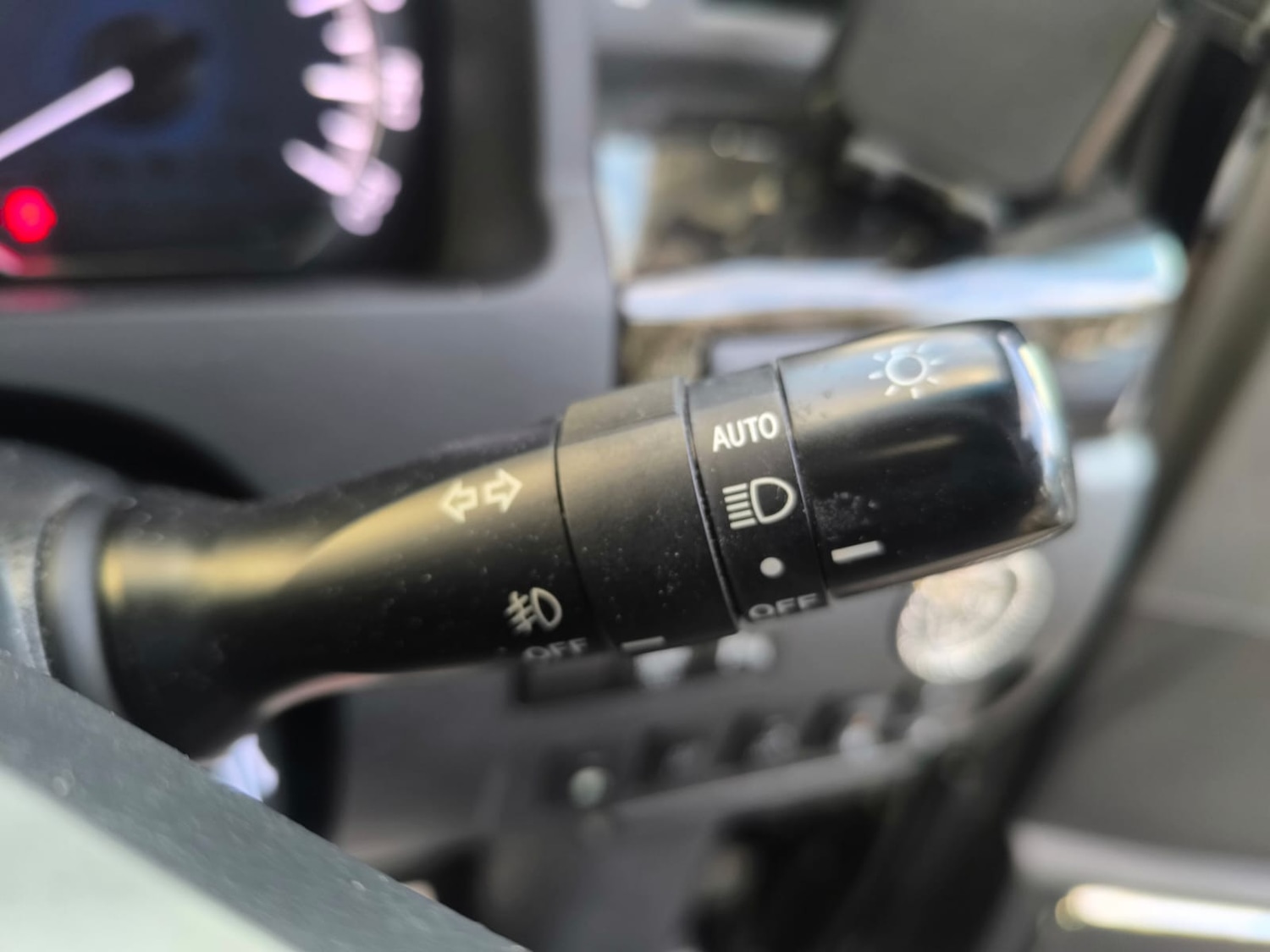 Used Toyota Alphard 2012 for sale - 76392348: Photo 23