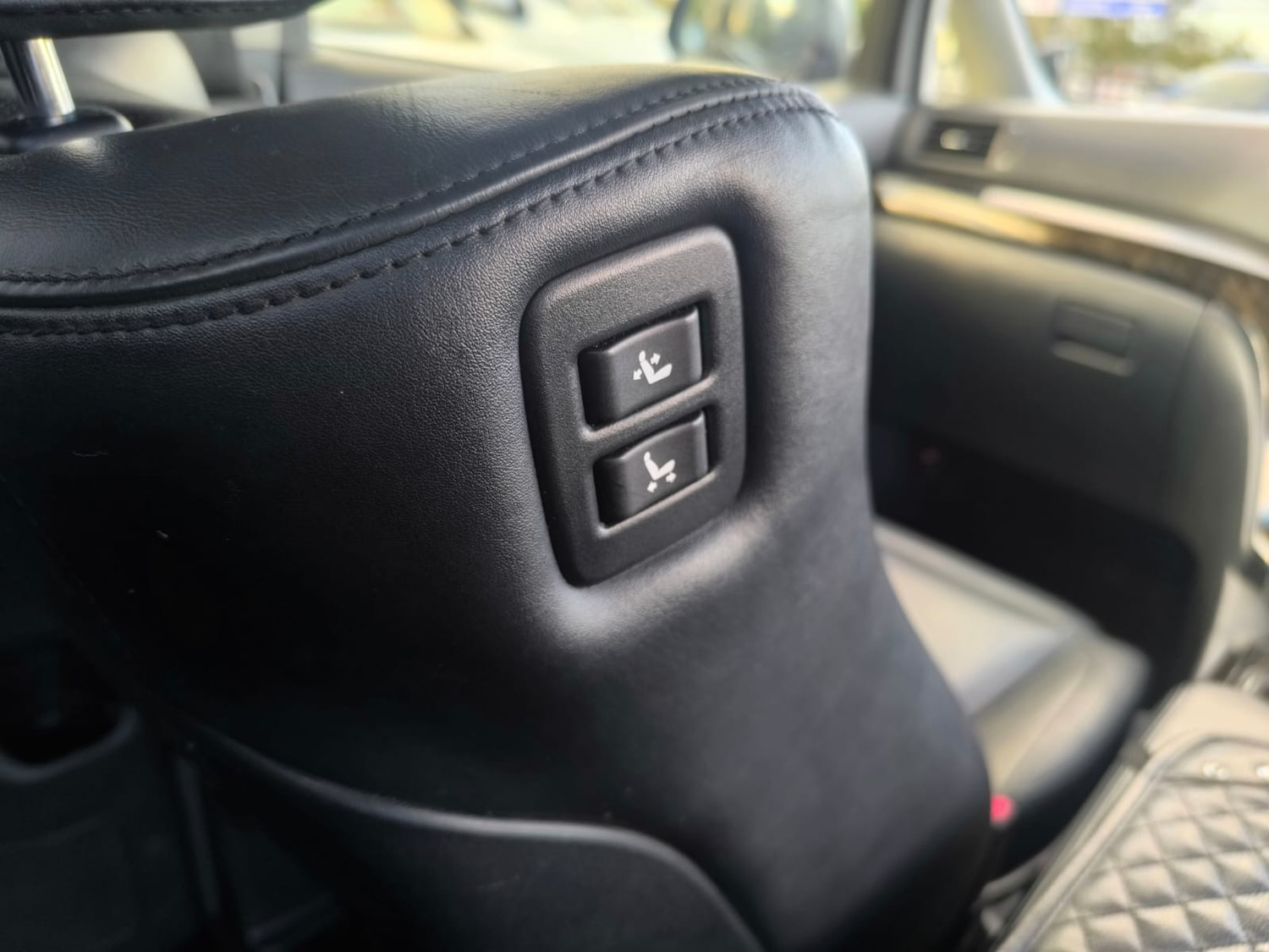 Used Toyota Alphard 2012 for sale - 76392348: Photo 29