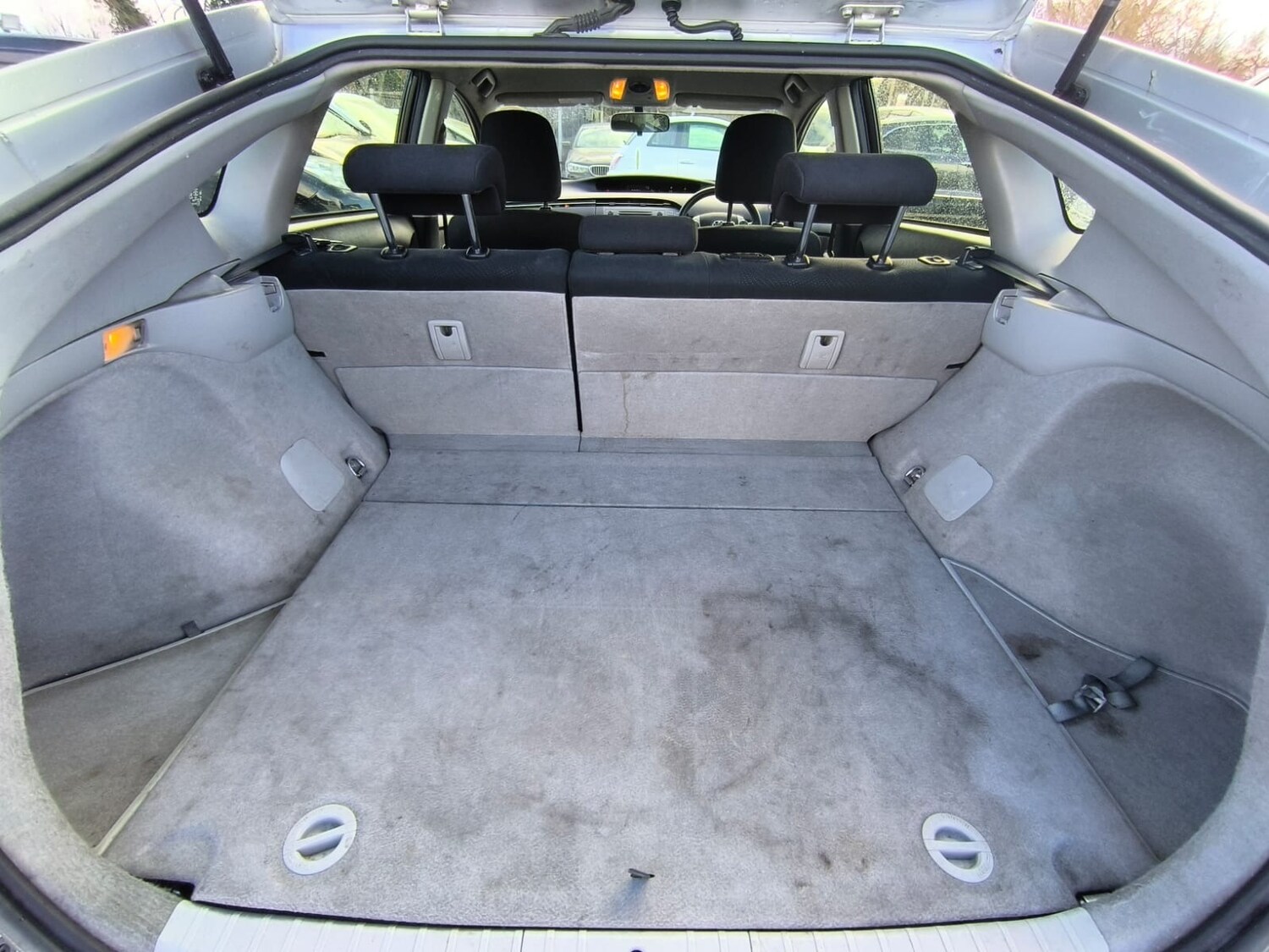 Vehicle 28