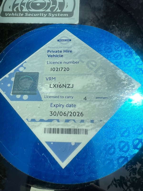 Used Toyota Prius 2016 for sale - 74036205: Photo 2
