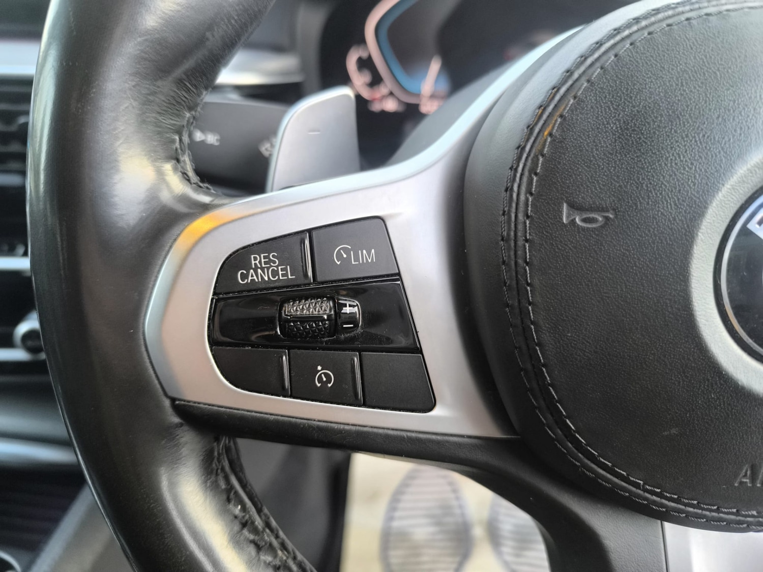 Used BMW 5 Series 2019 for sale - 77776392: Photo 16