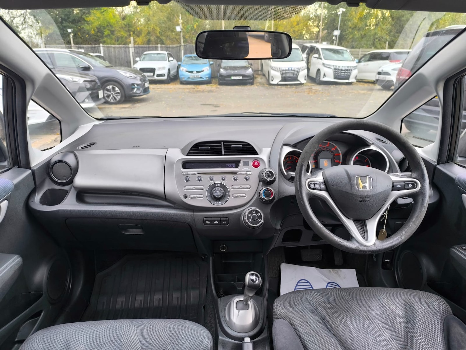 Used Honda Jazz 2009 for sale - 76492214: Photo 15