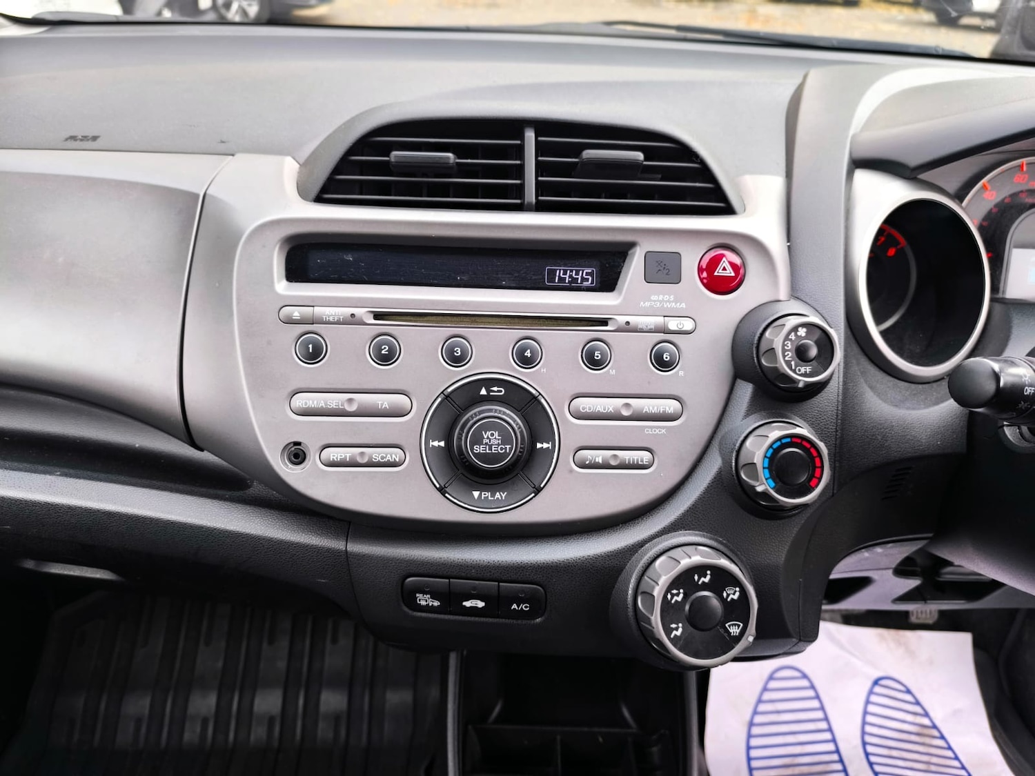 Used Honda Jazz 2009 for sale - 76492214: Photo 19