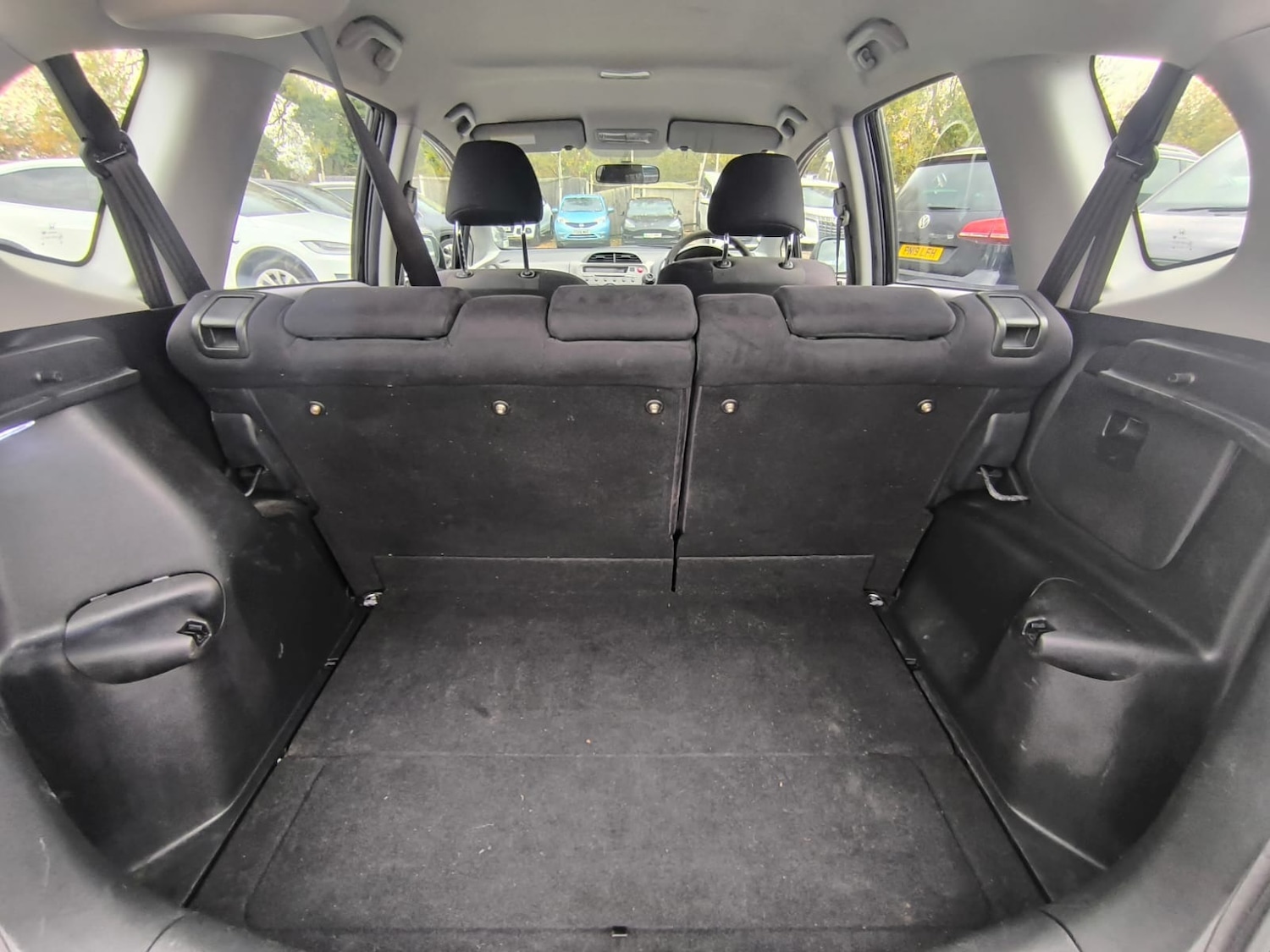 Used Honda Jazz 2009 for sale - 76492214: Photo 28