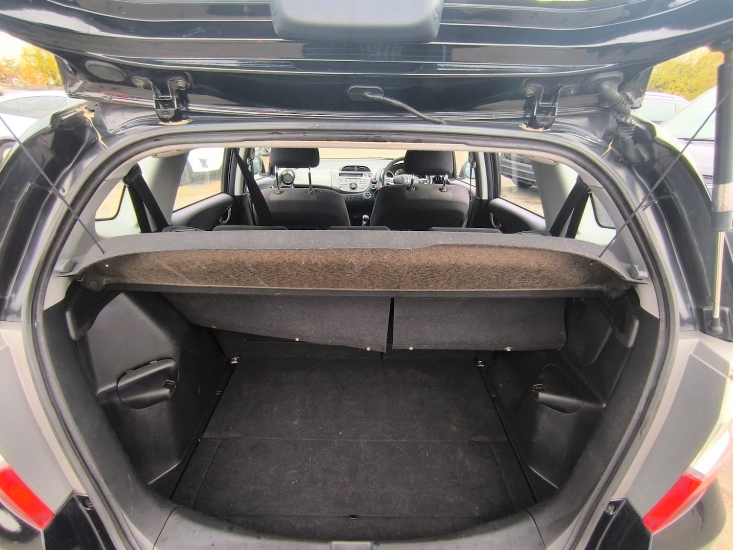 Used Honda Jazz 2009 for sale - 76492214: Photo 30