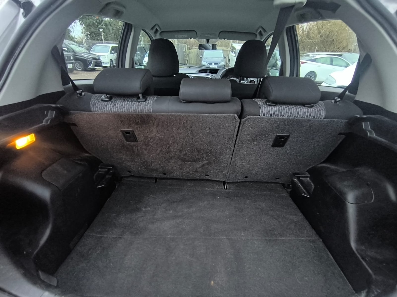 Used Toyota Yaris 2013 for sale - 76980328: Photo 28