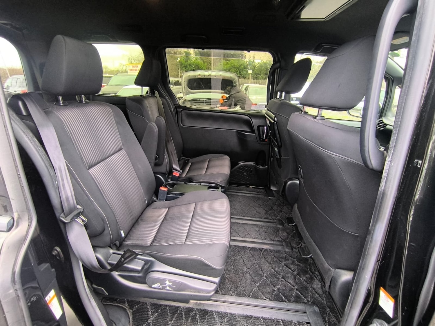 Used Toyota Voxy 2019 for sale - 77207976: Photo 11