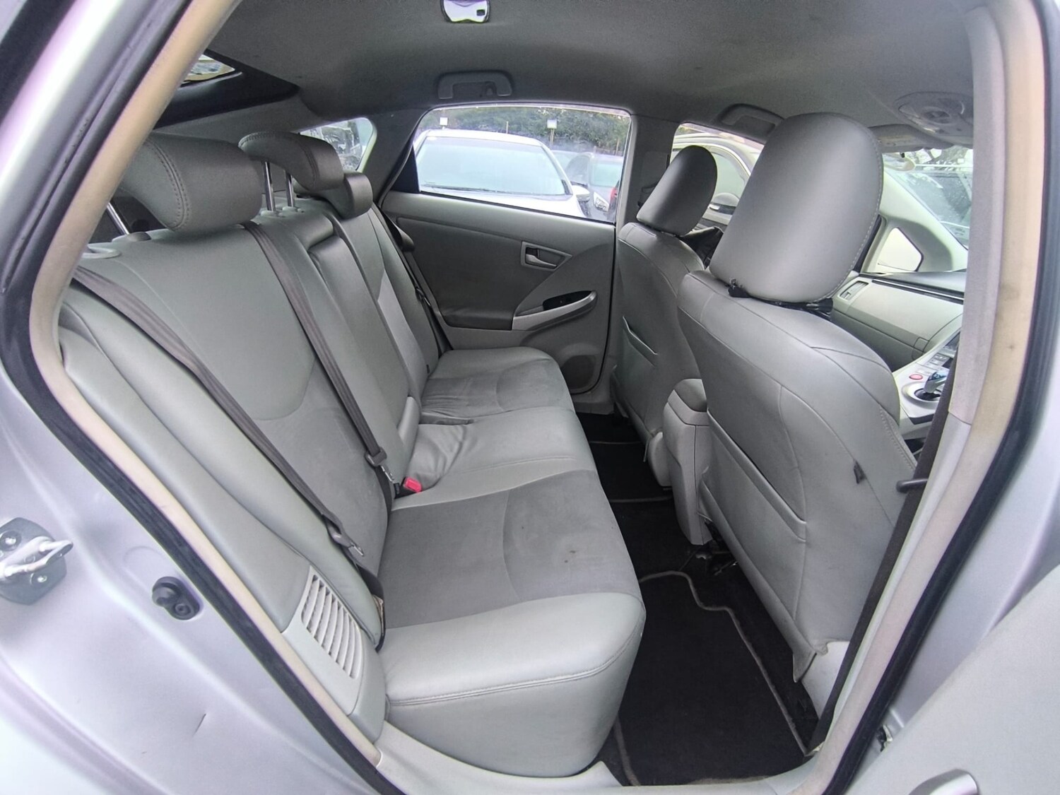 Used Toyota Prius 2015 for sale - 77663775: Photo 11