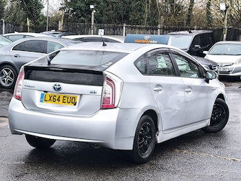 Used Toyota Prius 2015 for sale - 77663775: Photo