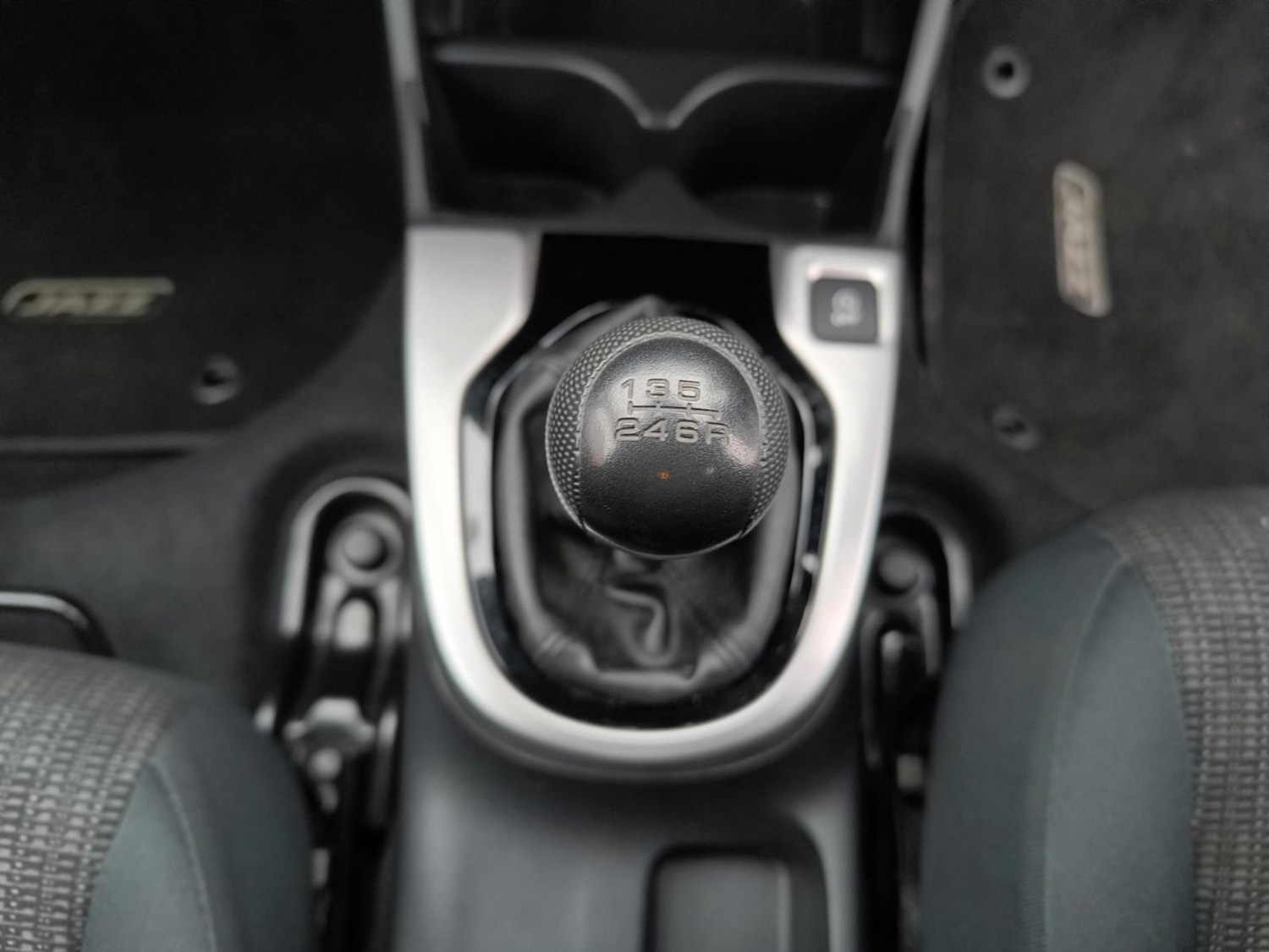 Used Honda Jazz 2017 for sale - 77686104: Photo 19